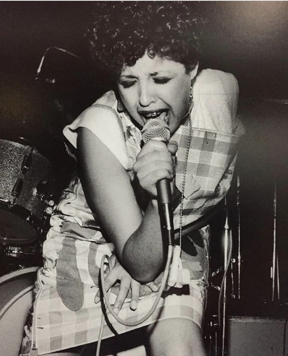 Poly Styrene singing 