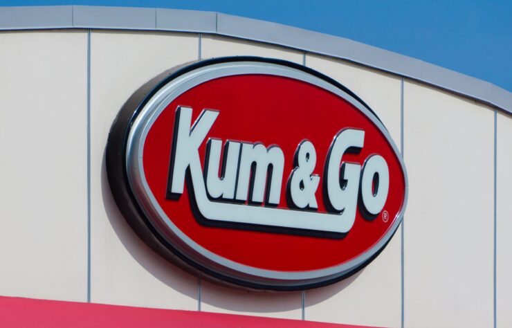 kum & go gas station