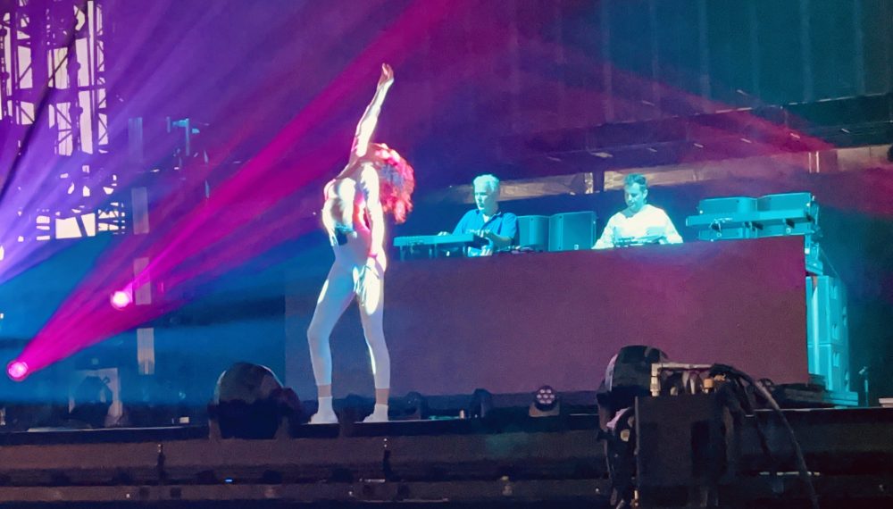 Polo and Pan at the decks with Victoria Lafurie dancing on front of them