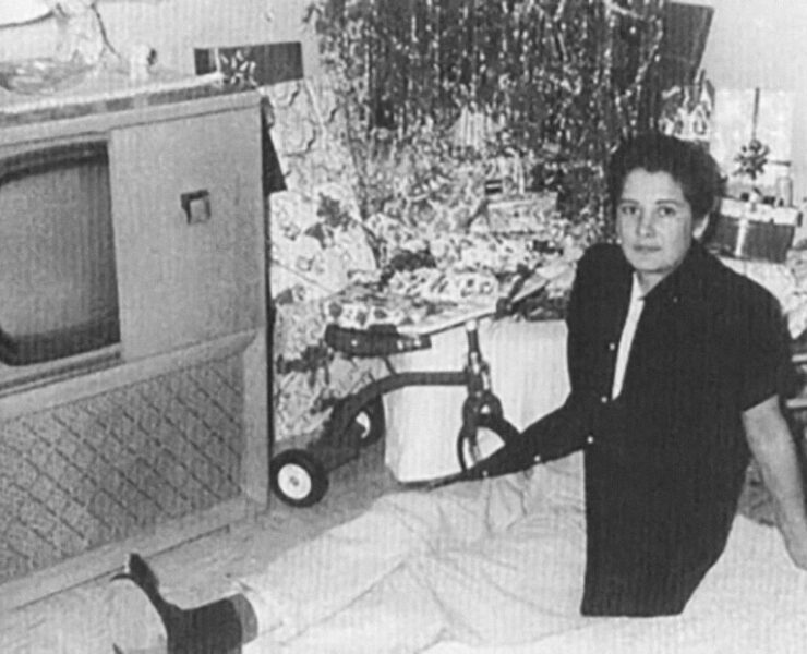 Nancy Valverde Chicana Photo